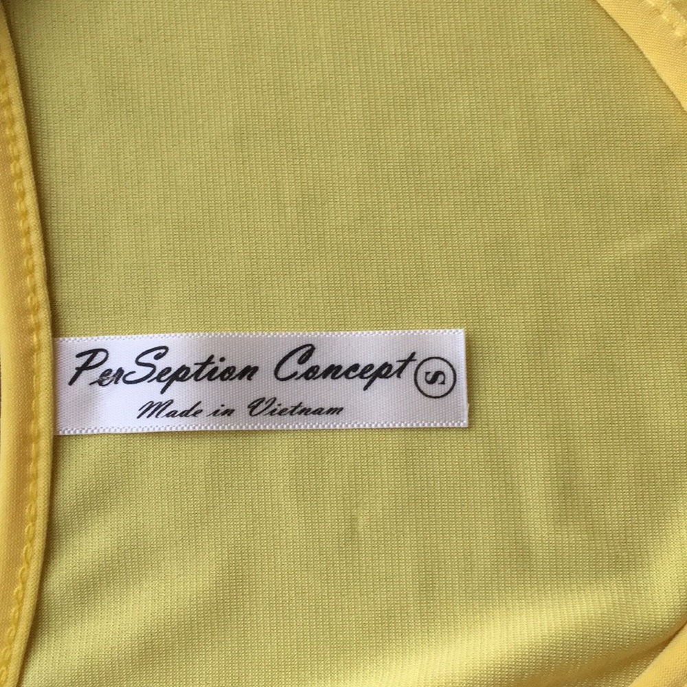 Yellow blouse - Picture 5 of 6